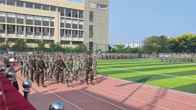 吉安市理工技工學(xué)校2021級(jí)新生國(guó)防素養(yǎng)訓(xùn)練活動(dòng)圓滿結(jié)束