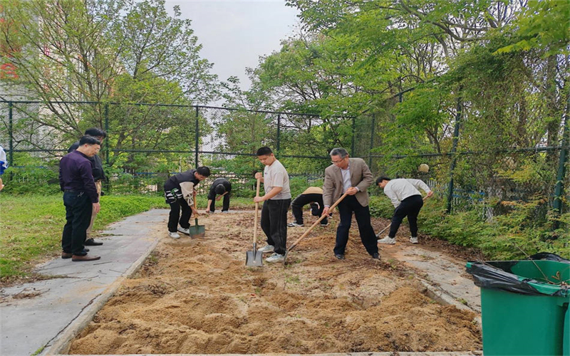 校園綠化齊參與，共建美麗理工校園