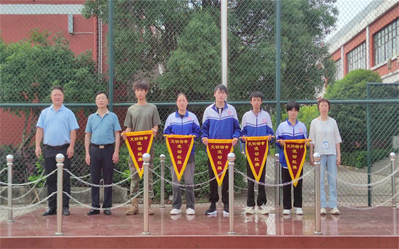 弘揚(yáng)愛國精神，砥礪奮進(jìn)新征程—吉安理工第